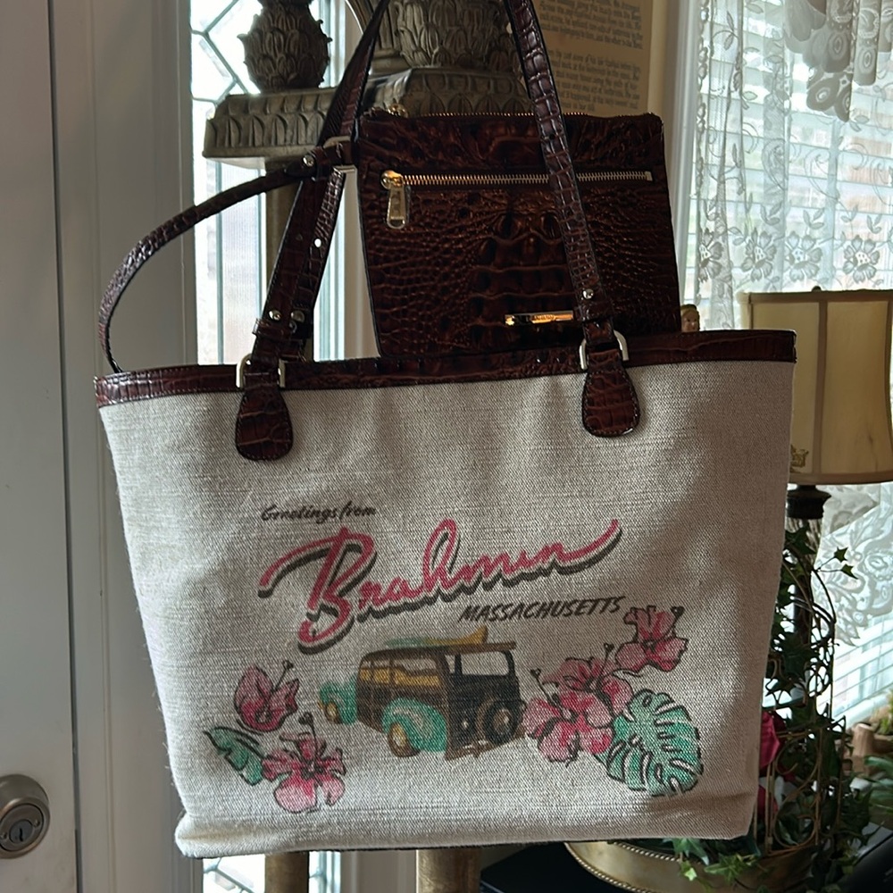 Brahmin Pecan Pipa